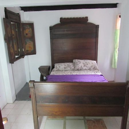 ホテル Teak House チエンマイ エクステリア 写真