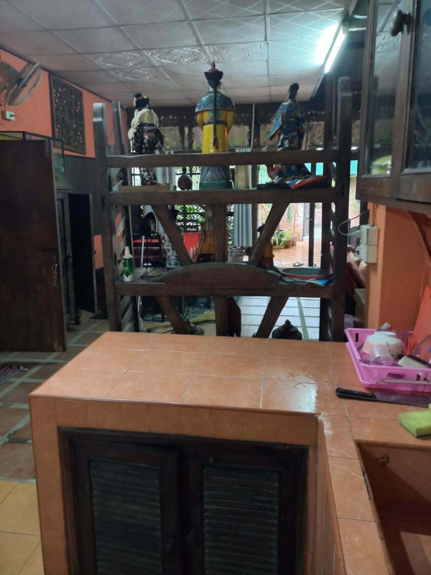 ホテル Teak House チエンマイ エクステリア 写真
